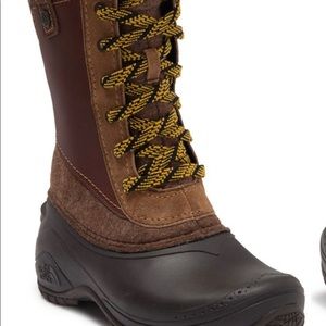 NEW The North Face Insulated Women’s Winter Boot 6